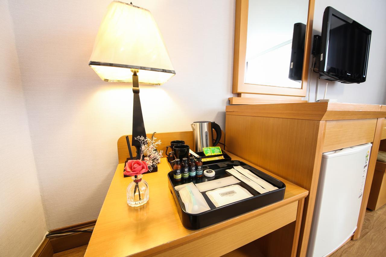 Gwangalli Utopia Tourist Hotel Busan Esterno foto