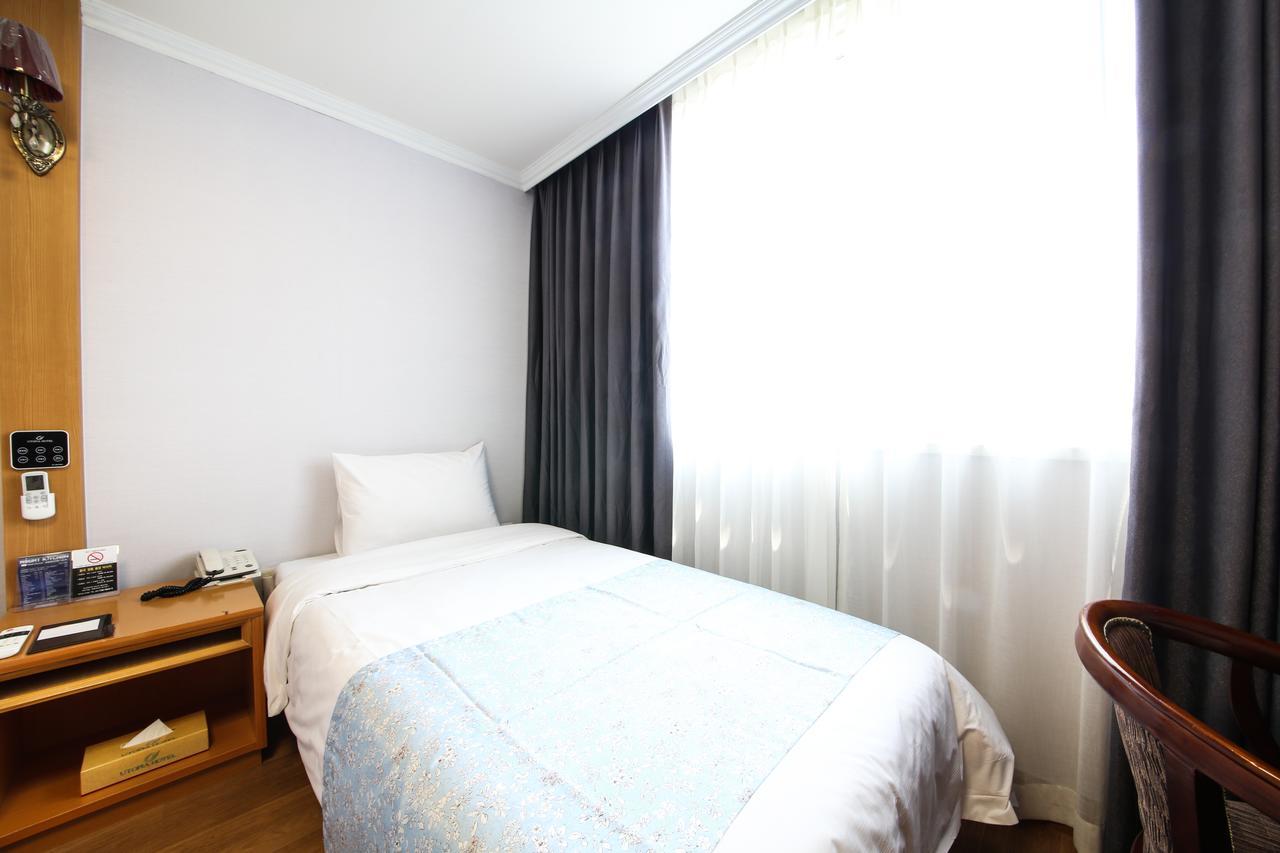 Gwangalli Utopia Tourist Hotel Busan Esterno foto