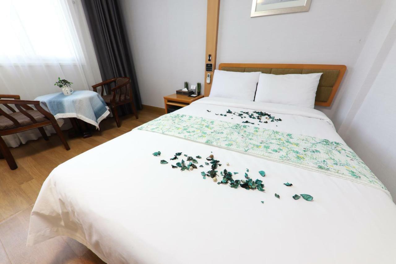 Gwangalli Utopia Tourist Hotel Busan Esterno foto